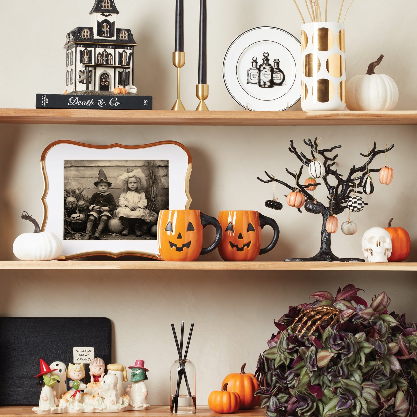 Halloween Figural Pumpkin Mugs, Set of 4